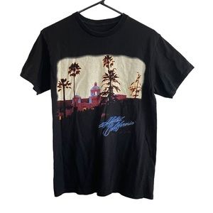 VINTAGE Eagles Hotel California Black Tee